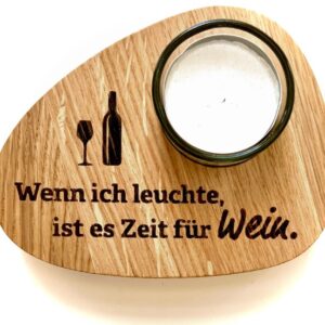 Teelicht Halterung aus Eiche 12 x 9,5cm geölt & graviert "Wein"